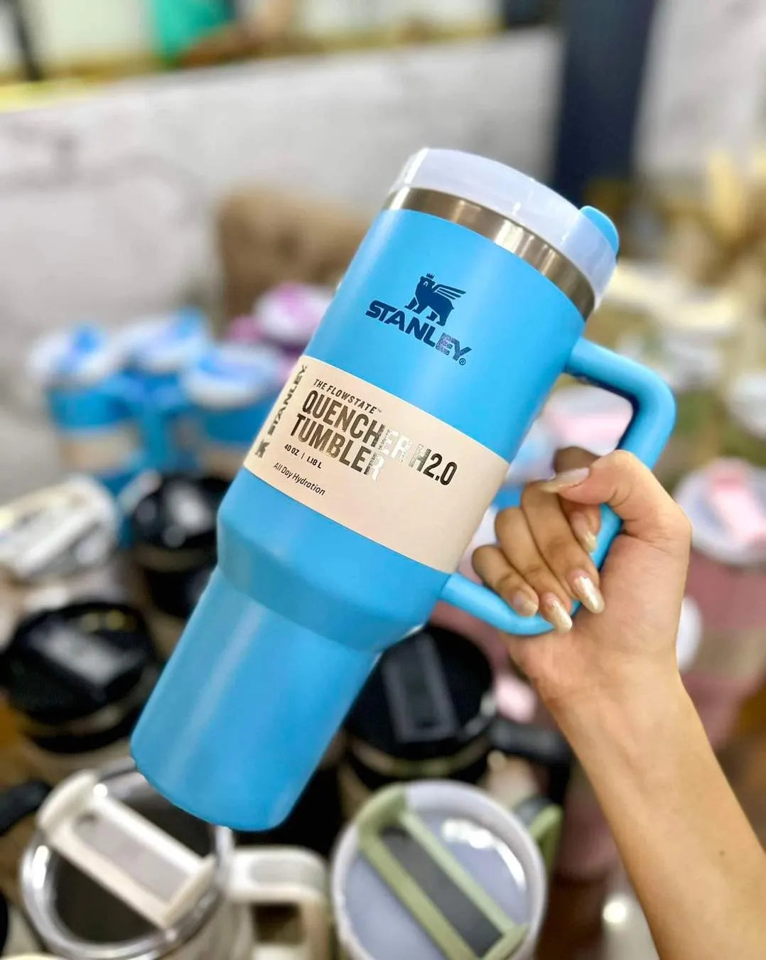 The Quencher H2.0 Flowstate™ Tumbler | 40 OZ
