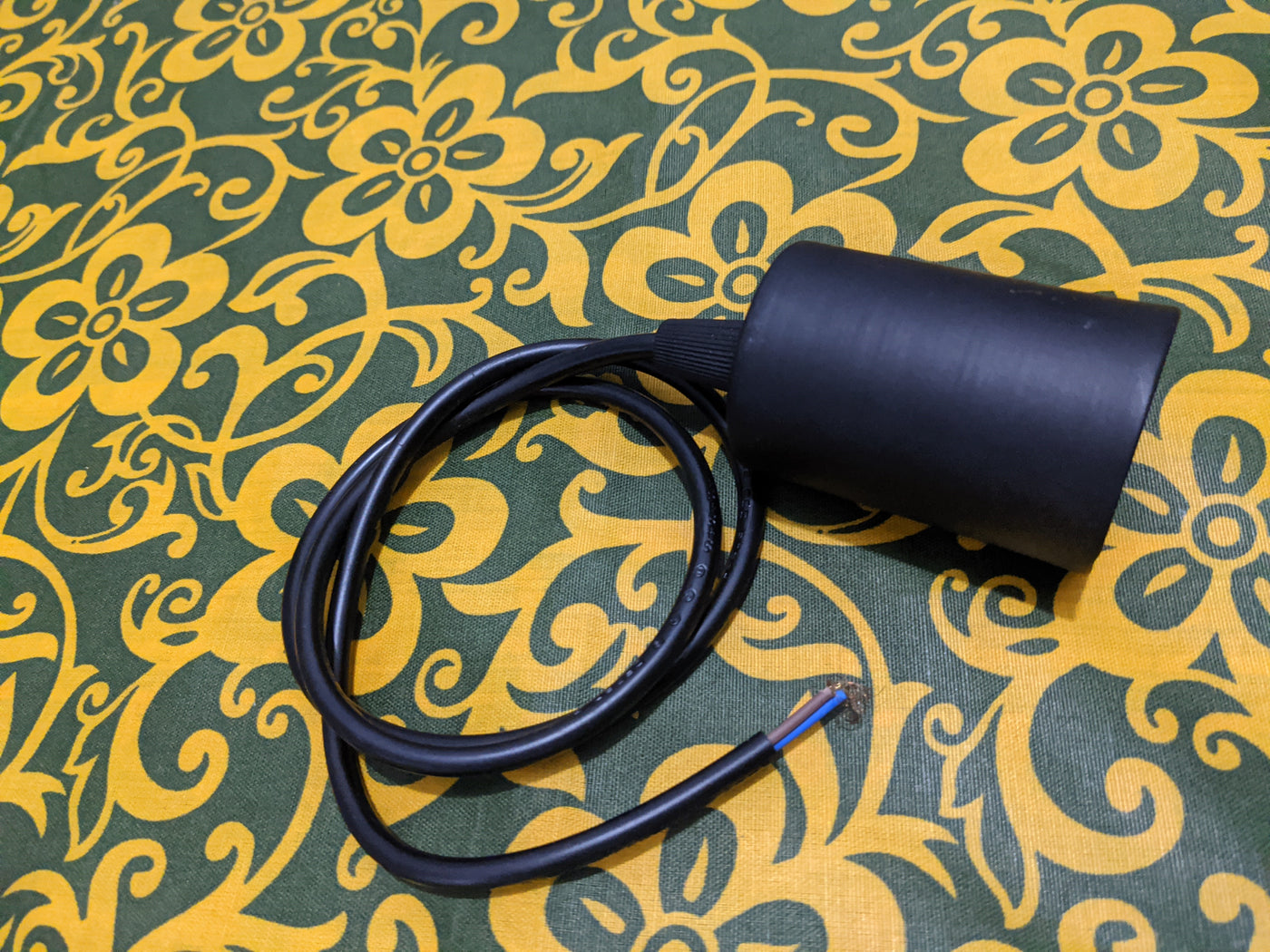 Love Down E27 LED With Holder Wire