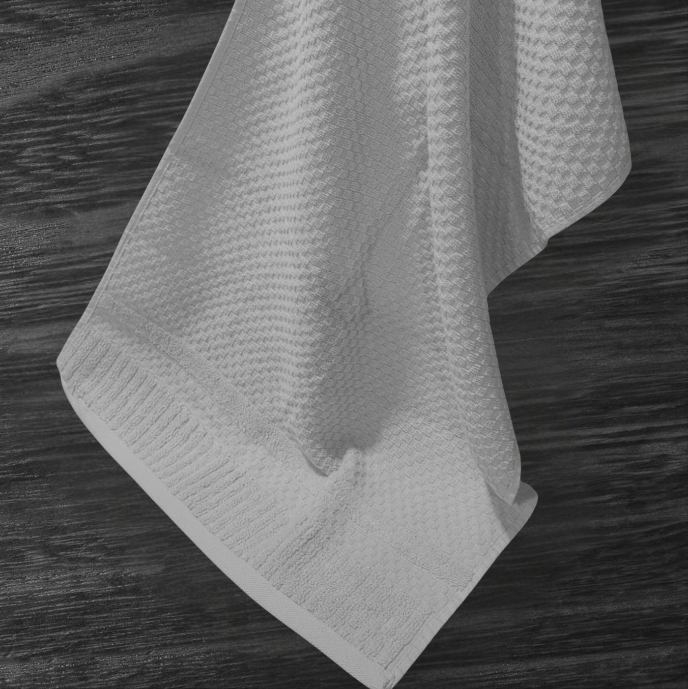 SoftTouch Duo: 2-Piece Luxury Towel Set In Light Grey